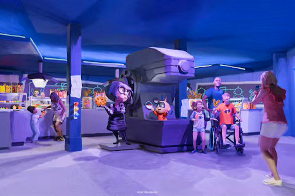 Dining on the Disney Destiny