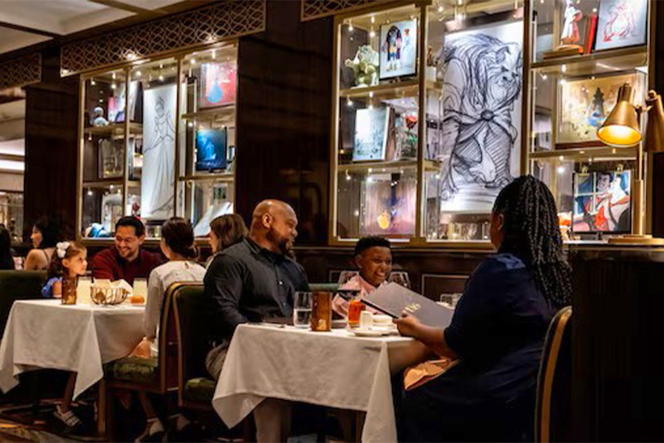 Dining on the Disney Destiny