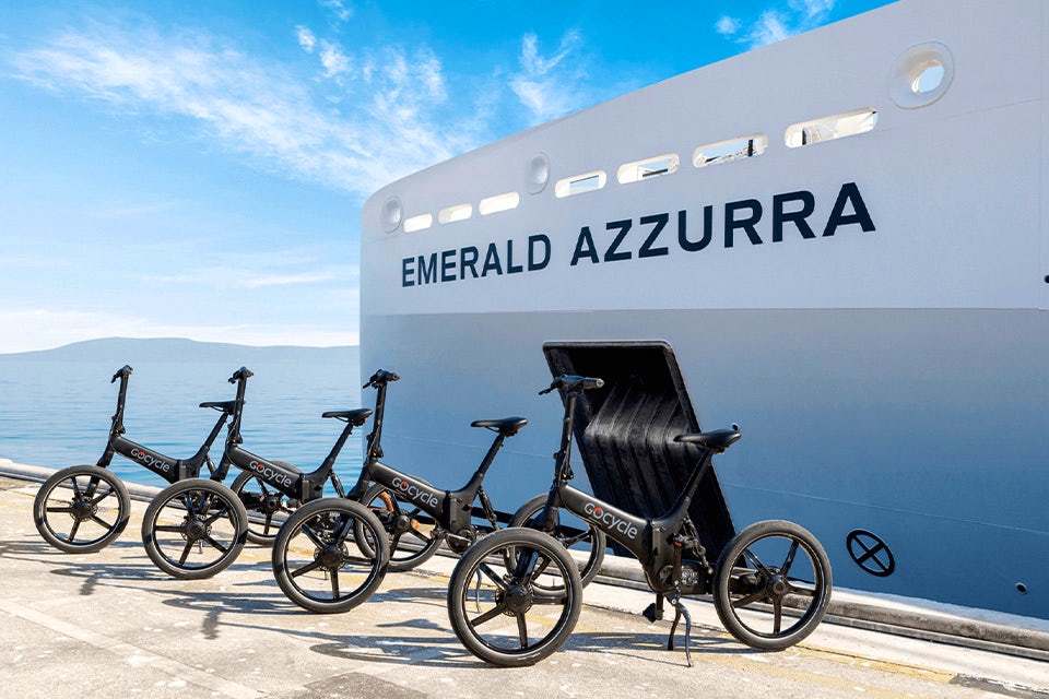 Activities on the Emerald Azzurra