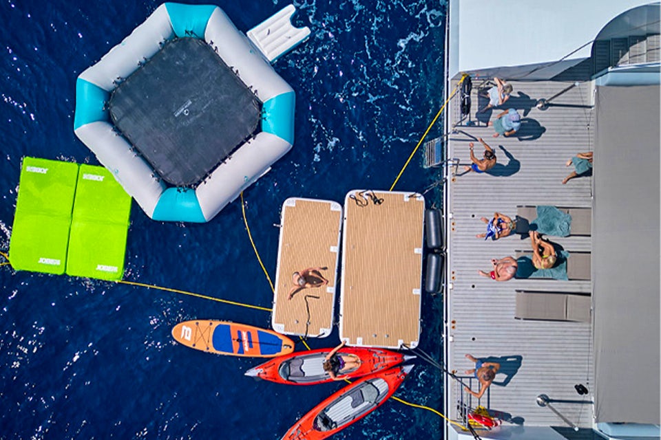 Activities on the Emerald Azzurra