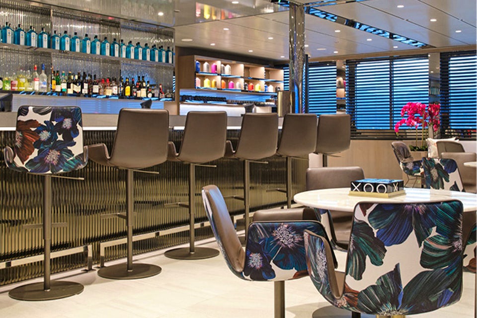 Bar on the Emerald Azzurra