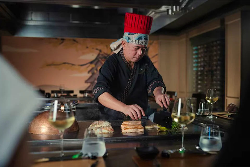 Dining on the MSC World Atlantic