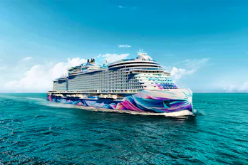 Image of Norwegian Aura