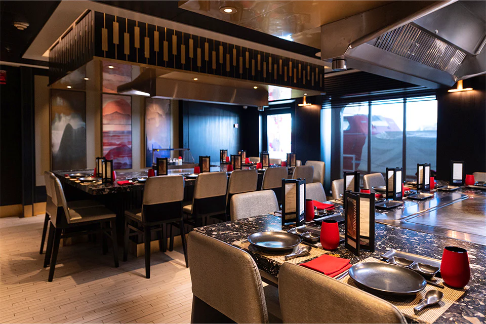 Dining on the Norwegian Spirit