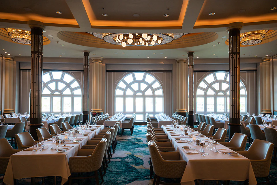 Dining on the Norwegian Spirit