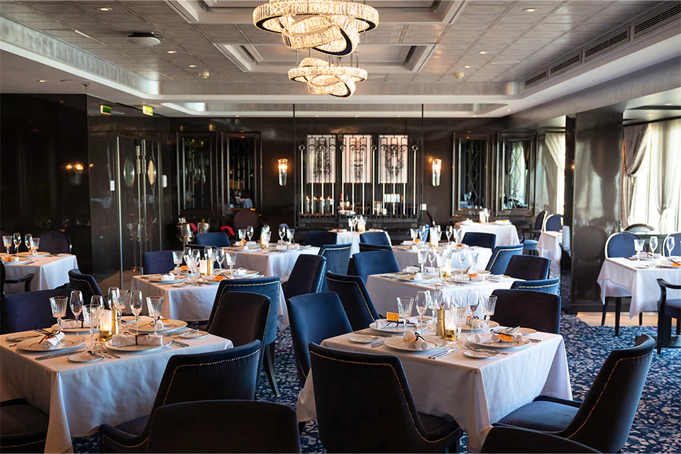 Dining on the Norwegian Spirit