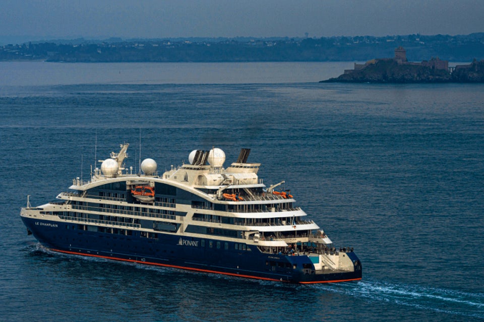 ponant cruise line