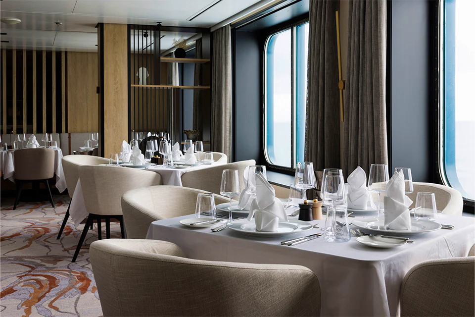 Dining on the SH Vega