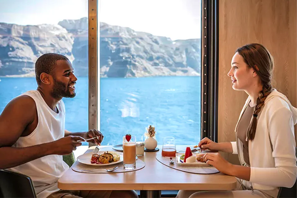 Dining on the SH Vega