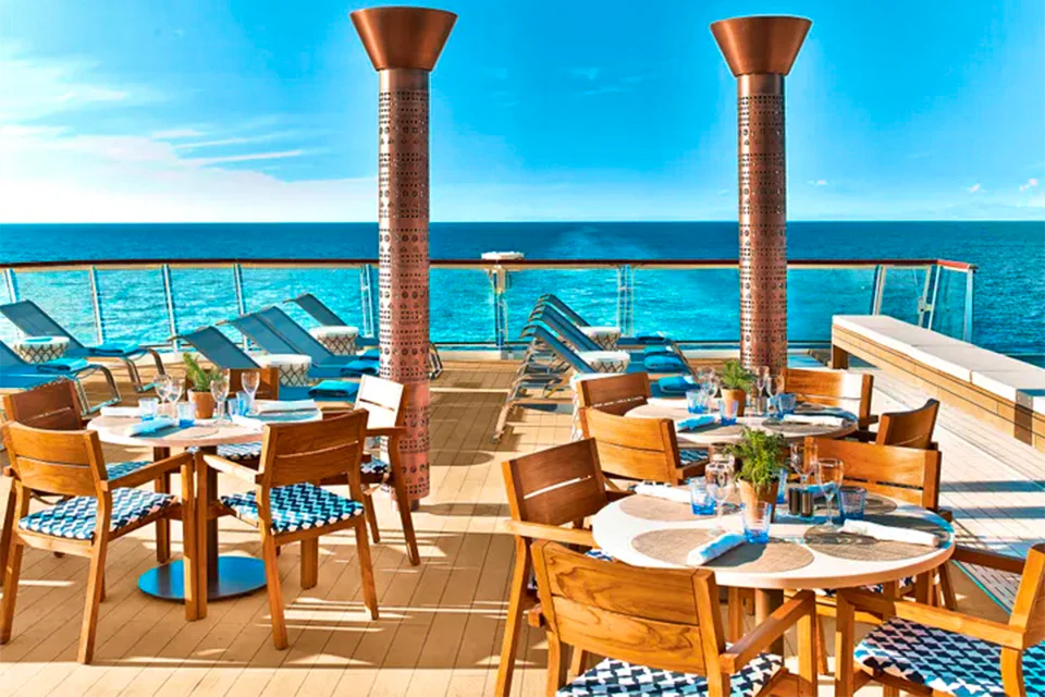 Dining on the Viking Mira