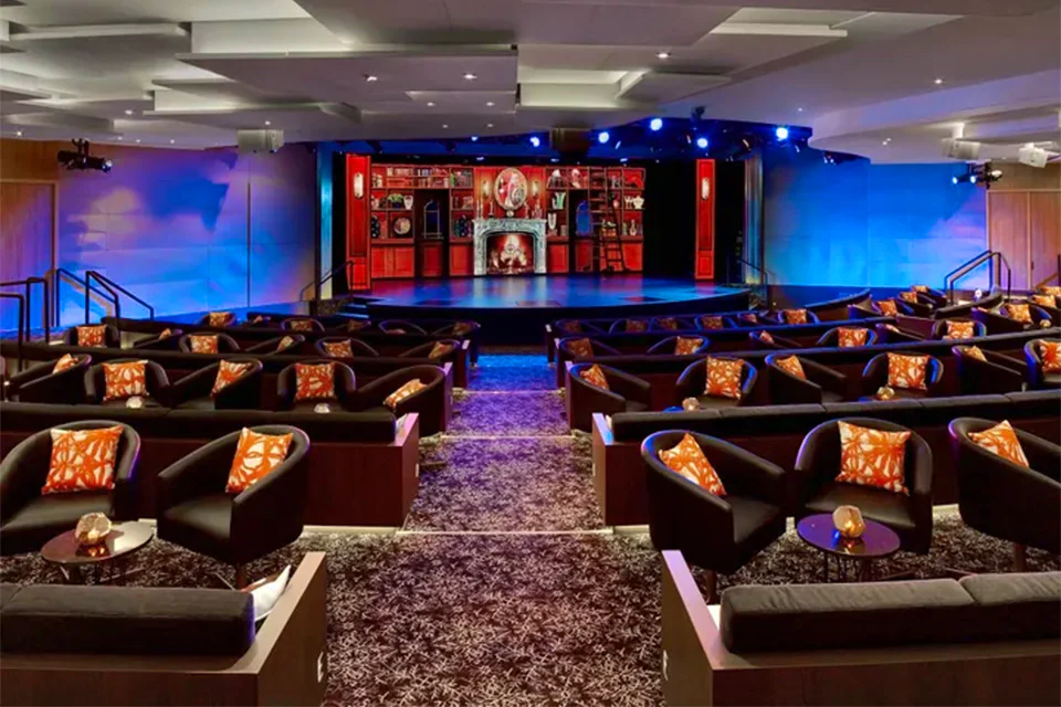 Entertainment on the Viking Mira